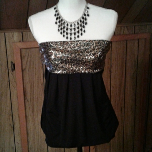 Wet Seal Tops - 2/$10 Sequined Strapless Top